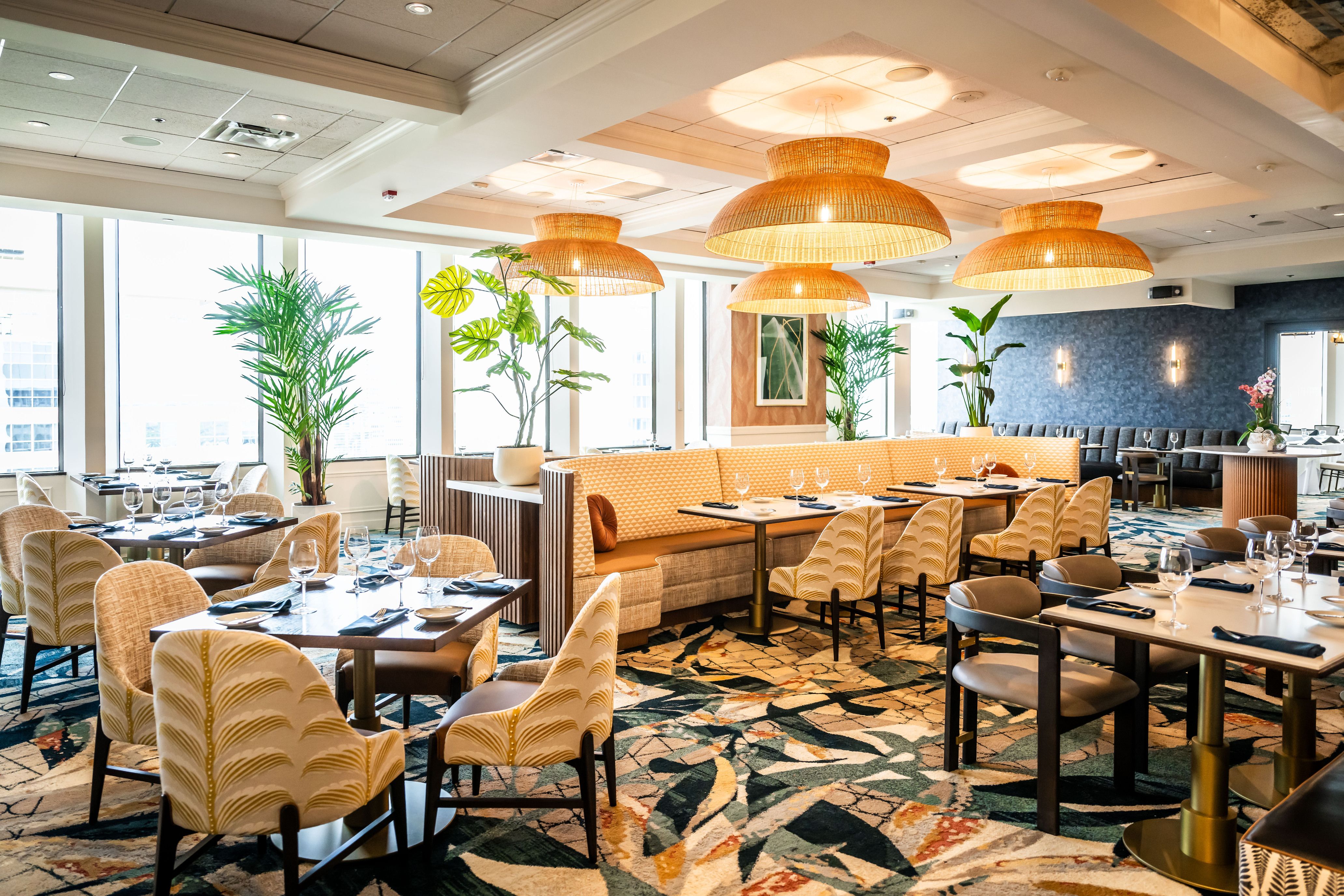 CITRUS DINING BOARD