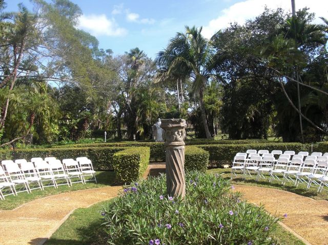 Featured photo from Medieval Pillar Garden