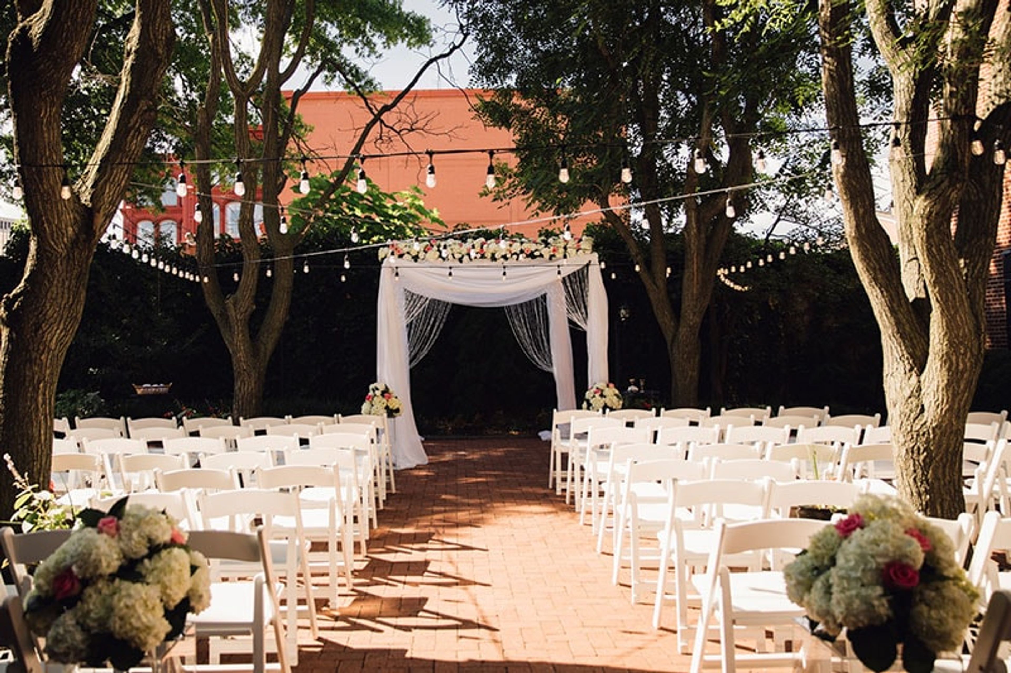 Carrollton Inn Courtyard, an event space at 1840s Plaza