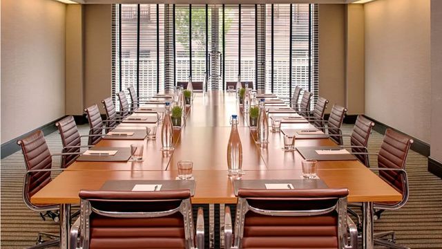 Featured photo from Green Park / Greenwich Park / Victoria Park / St. James Park Boardroom