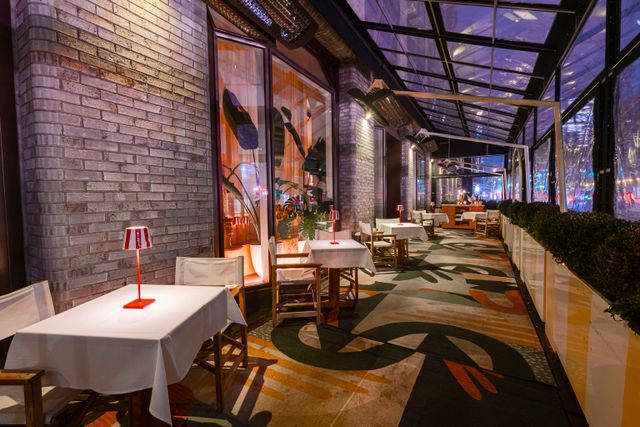 Featured photo from Solarium