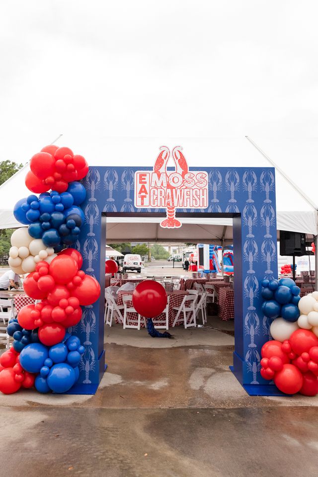 Featured photo from Moss Crawfish