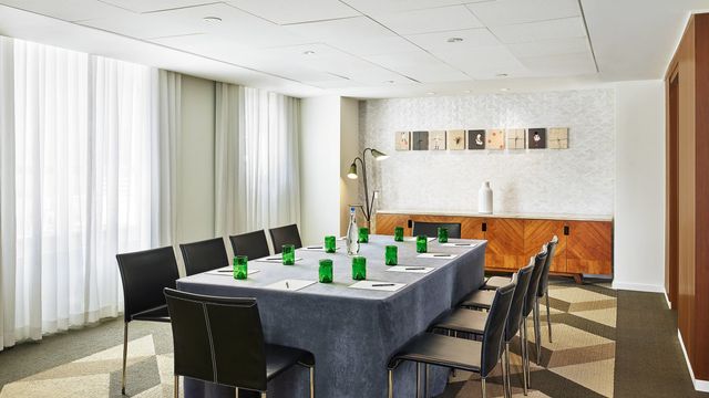 Featured photo from South Beach Boardroom