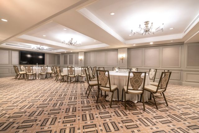 Featured photo from Morgan Suite