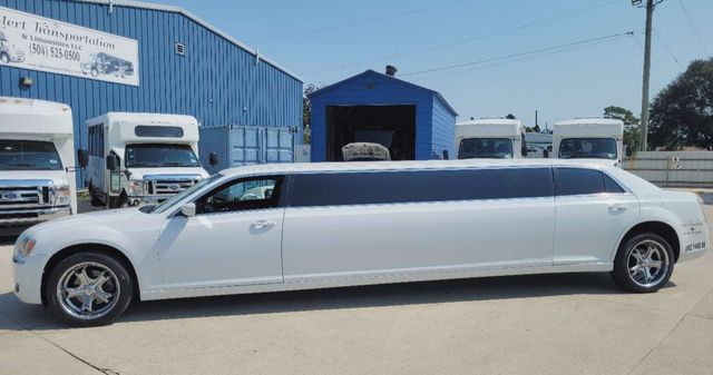 Featured photo from Limousine