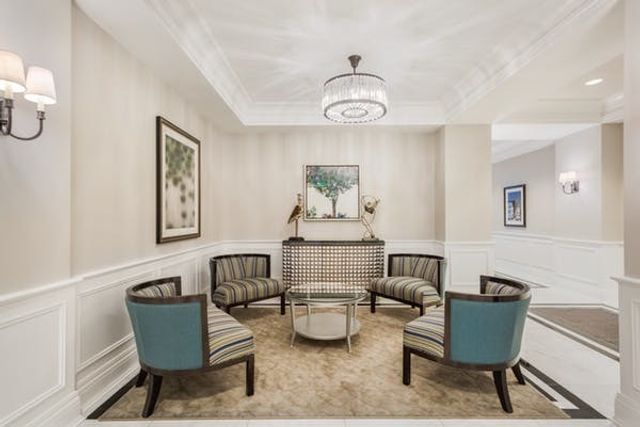 Featured photo from Foyer