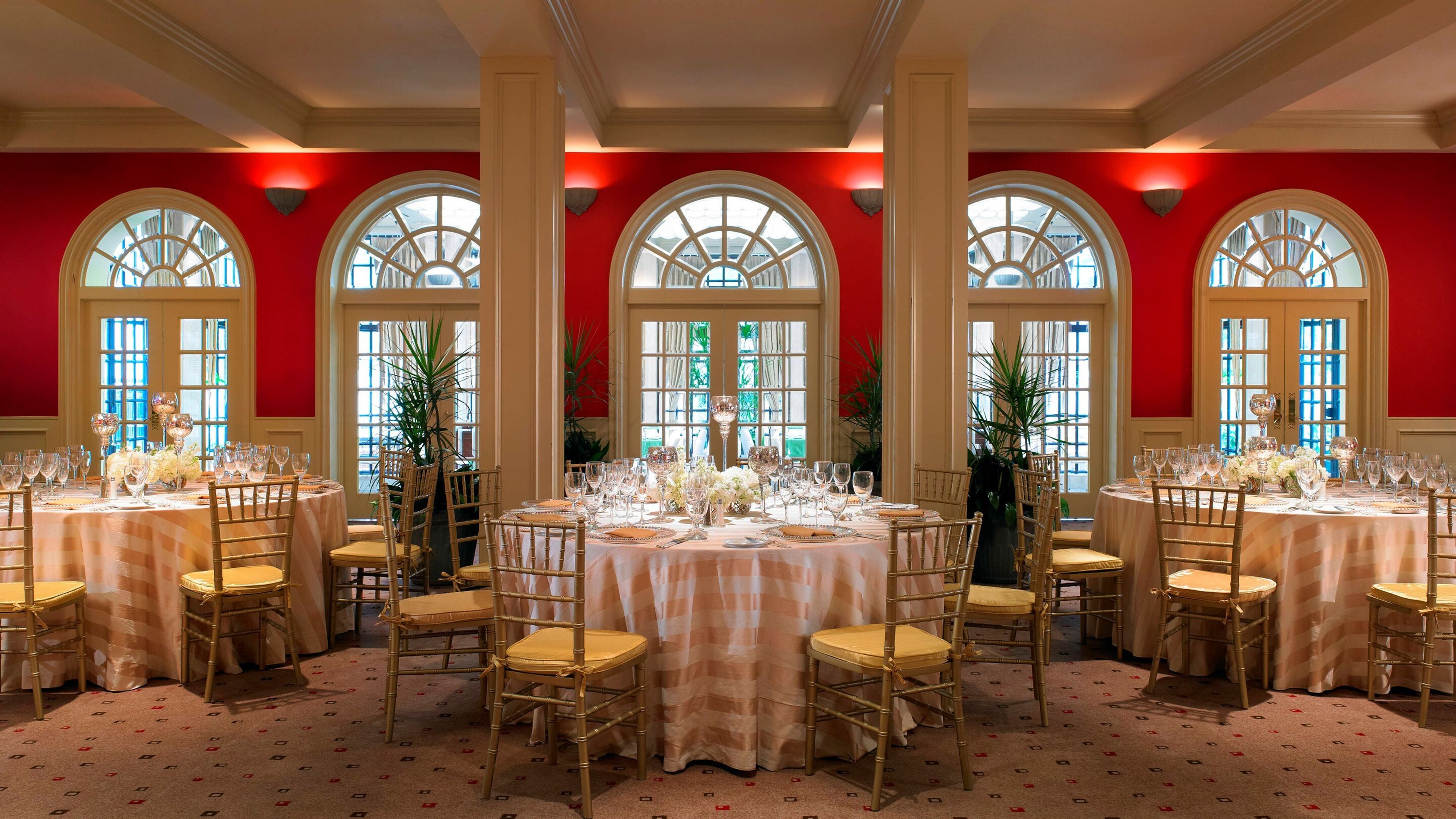 Remington Restaurant, an event space at Houston Grand Hotel - River Oaks