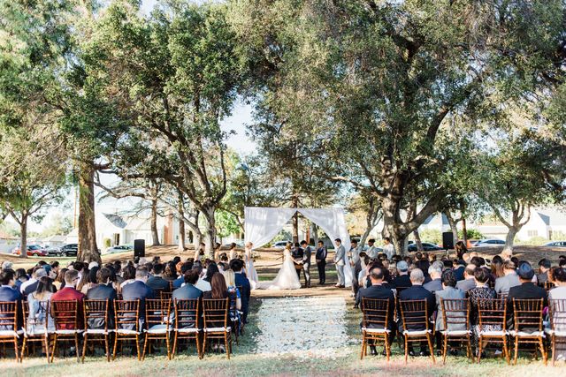 Featured photo from Romantic White Outdoor Wedding at Muckenthaler Mansion in Fullerton, CA