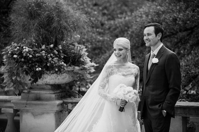 Featured photo from Elegant Chicago Wedding