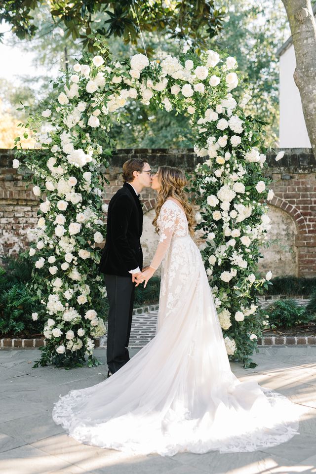 Featured photo from Gadsden House Wedding