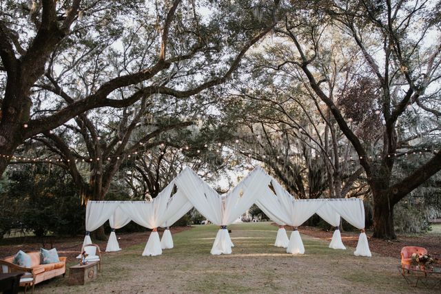 Featured photo from Pihakis-Pline Wedding