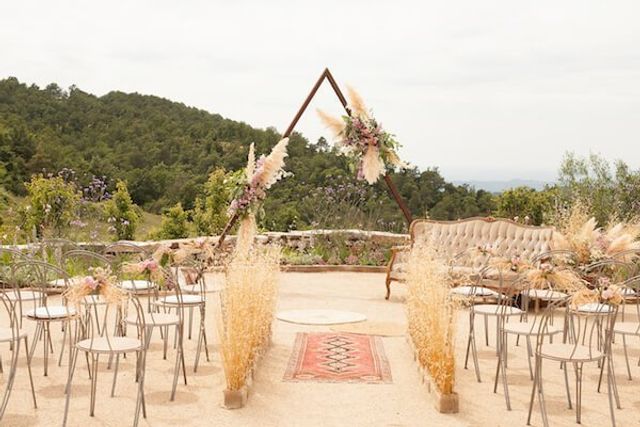 Featured photo from L’Era