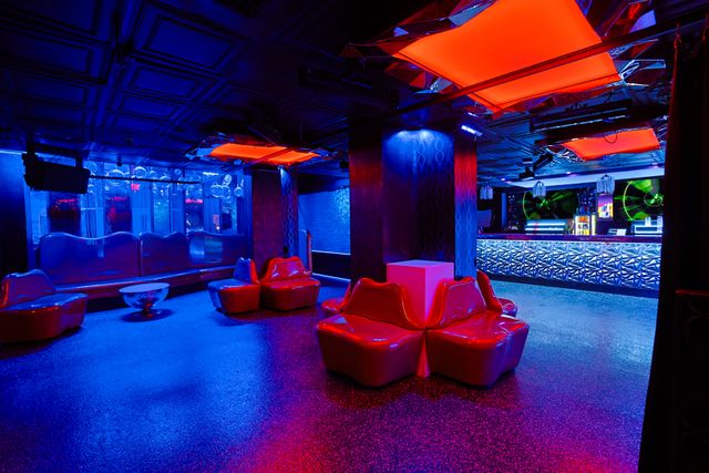 Featured photo from Crown