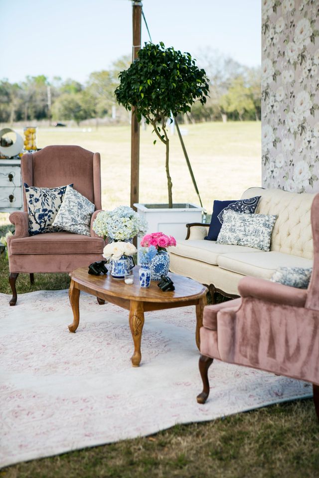 Featured photo from Chic Corporate Anniversary Celebration