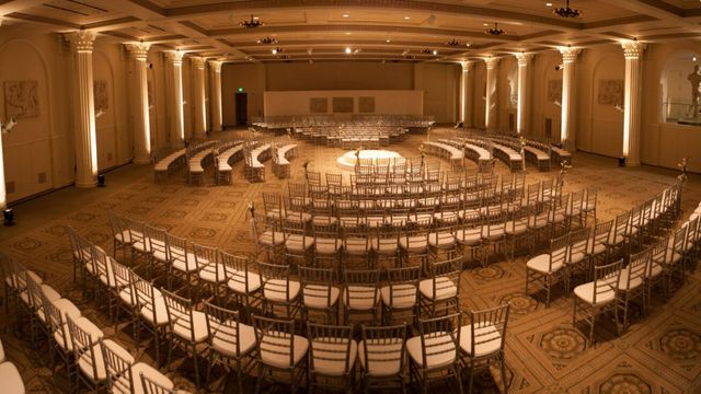 Featured photo from Fred & Suzanne Fields Ballroom