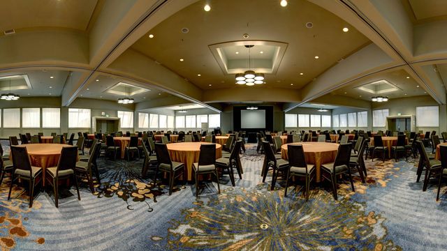 Featured photo from Peachtree Ballroom