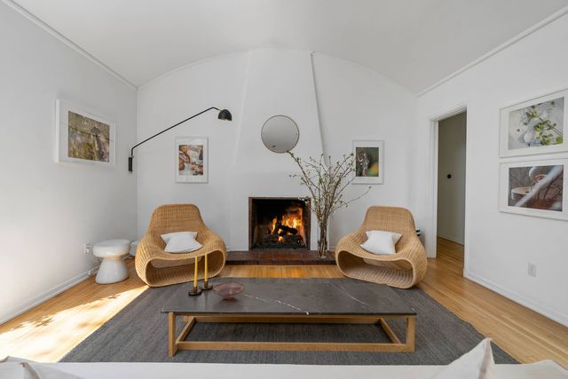 Featured photo from Outset LA House