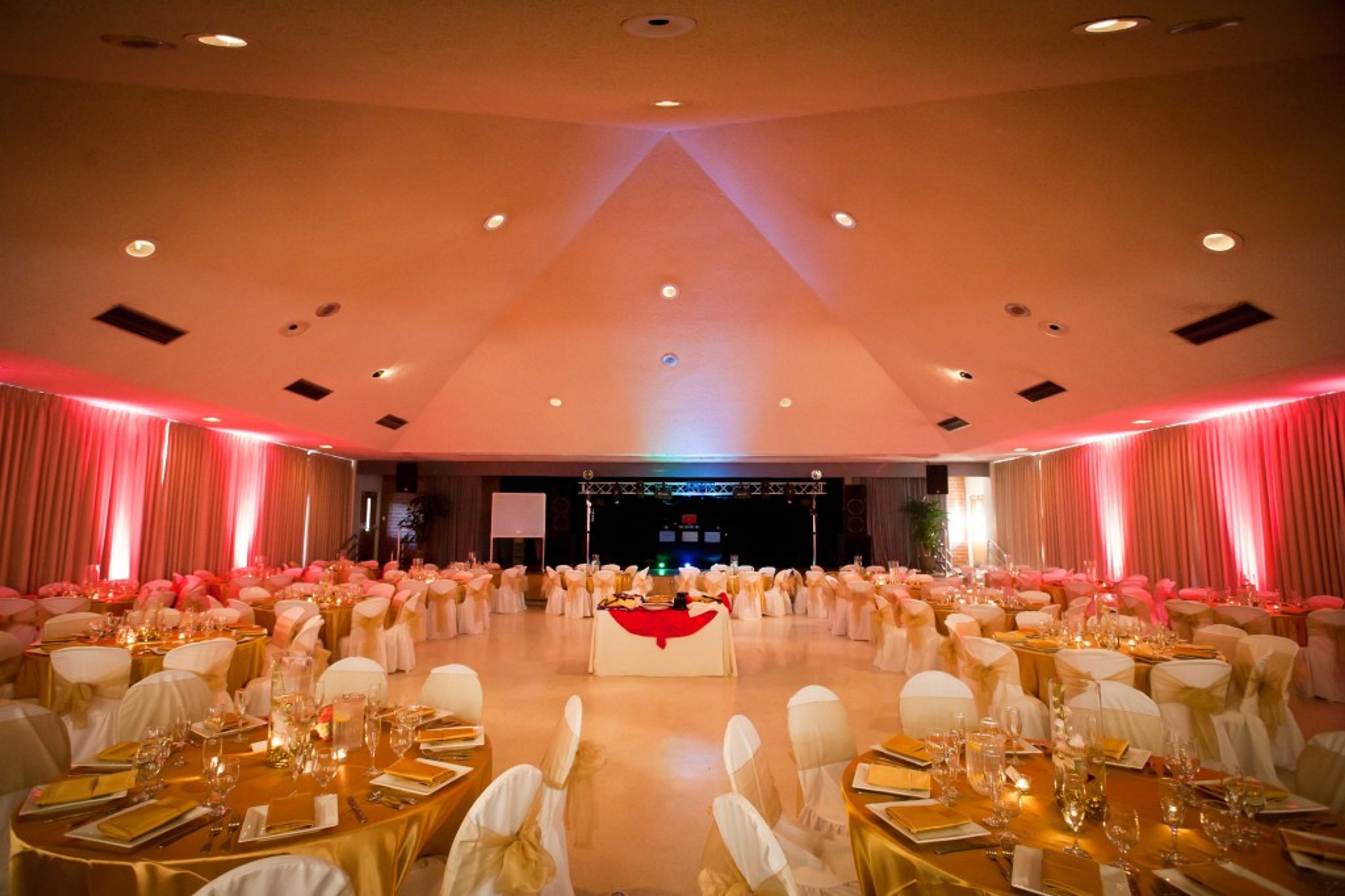 Northridge Lee Hall, an event space at Bella Donna Catering