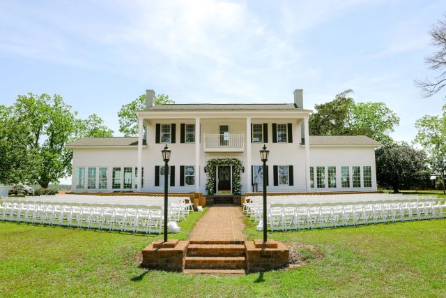 Featured photo from White Reception Barn