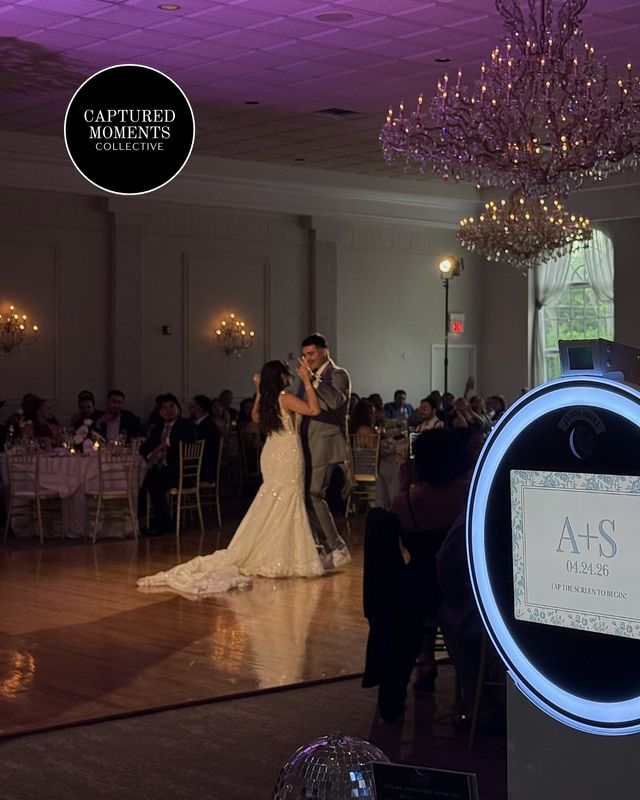 Featured photo from Luxury Wedding Photo Booth Experiences