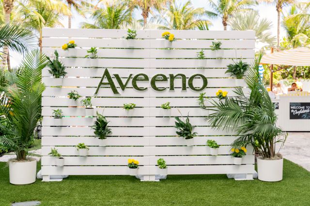 Featured photo from Skin Happy at The Confidante Miami Beach in Miami Beach, FL