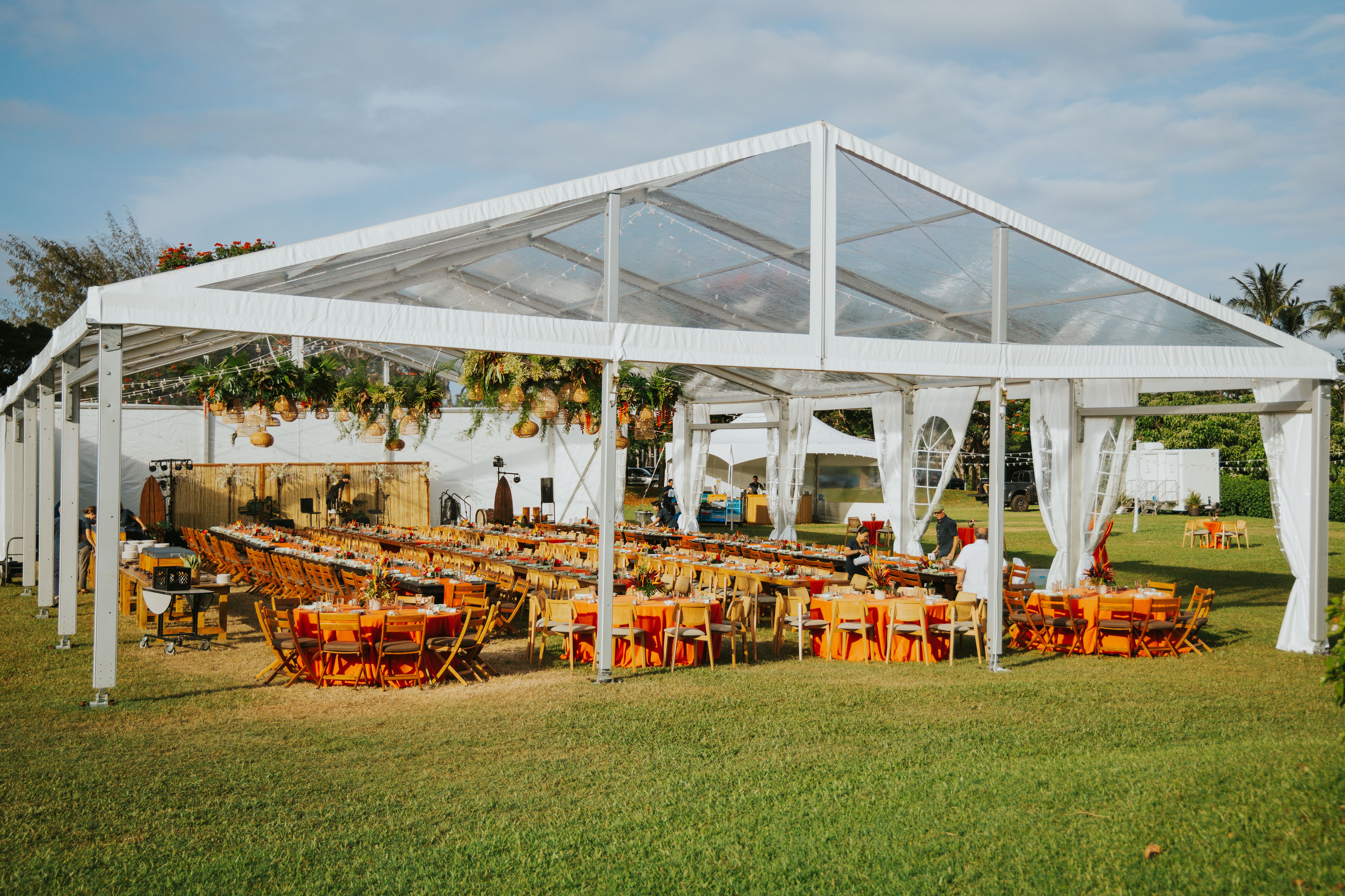 Fort Alexander Venue at 1 Hotel Hanalei Bay with oceanfront lawn ceremony setup and mountain backdrop