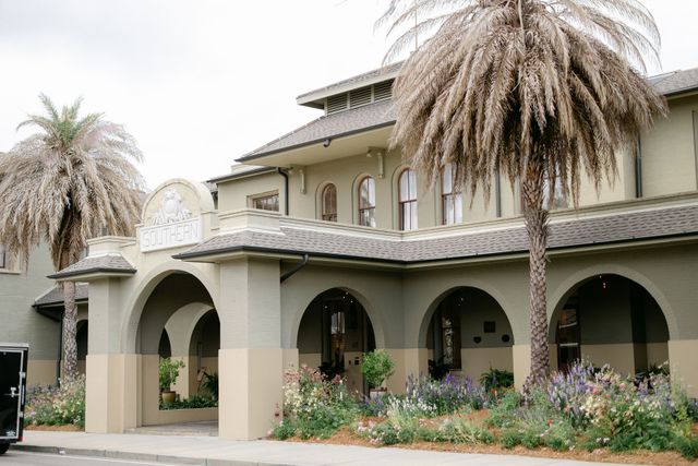 Featured photo from Southern Spring Wedding