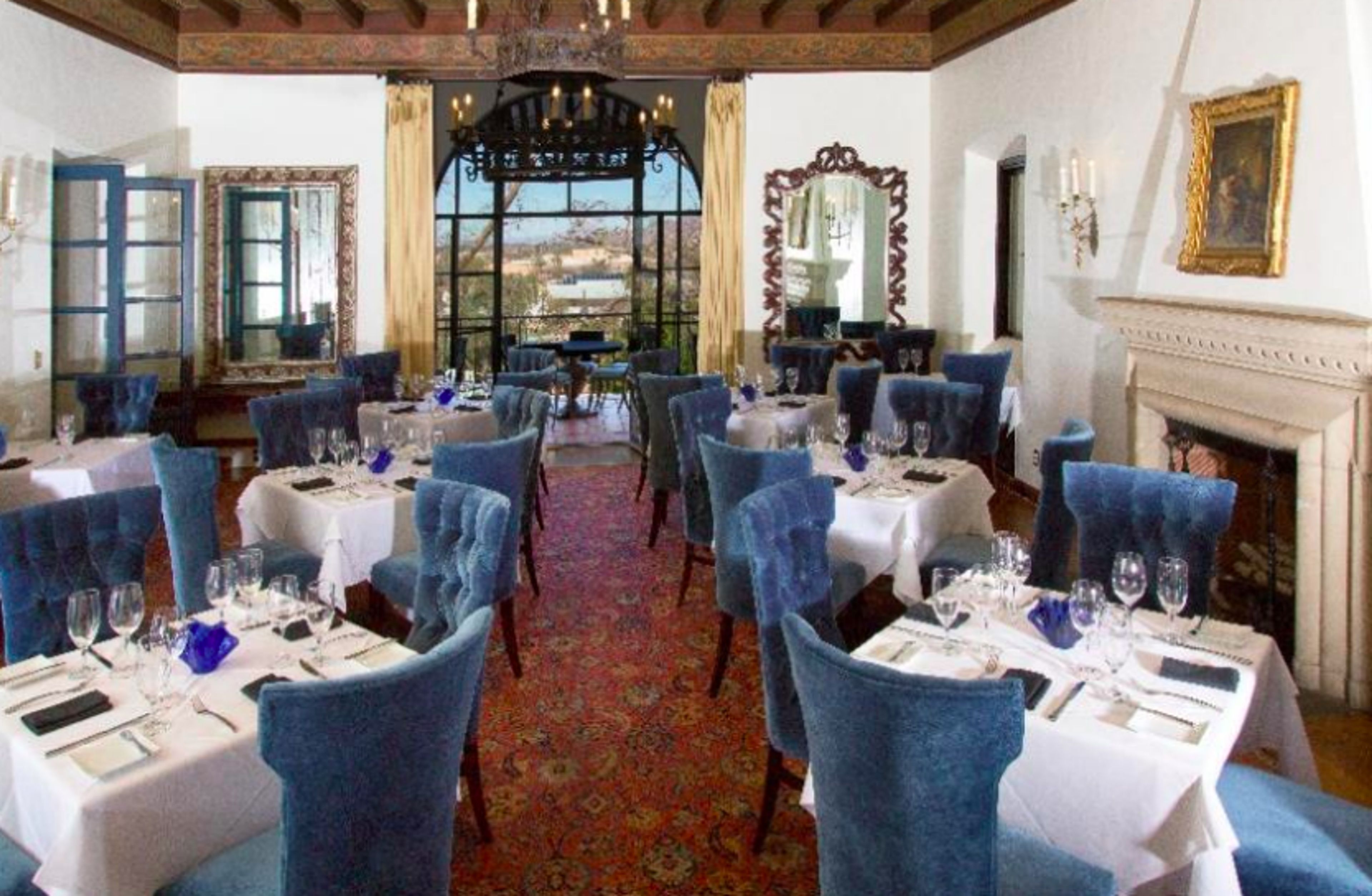 Formal Dining Room, an event space at Wrigley Mansion
