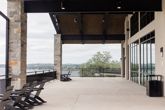 Featured photo from Lakeview Terrace at Lantana Lookout