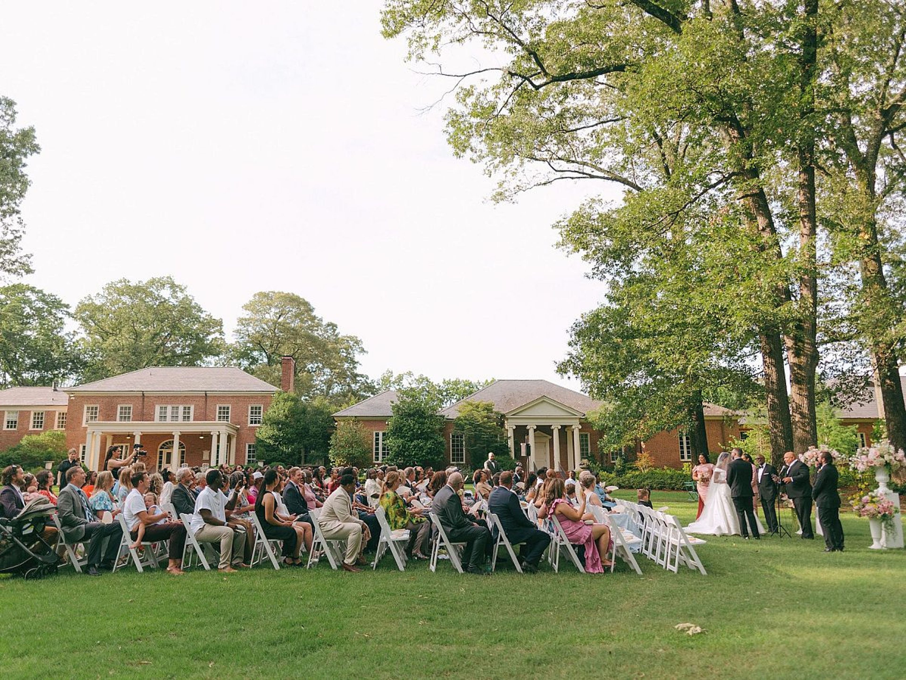 South Lawn, an event space at The Dixon Gallery and Gardens