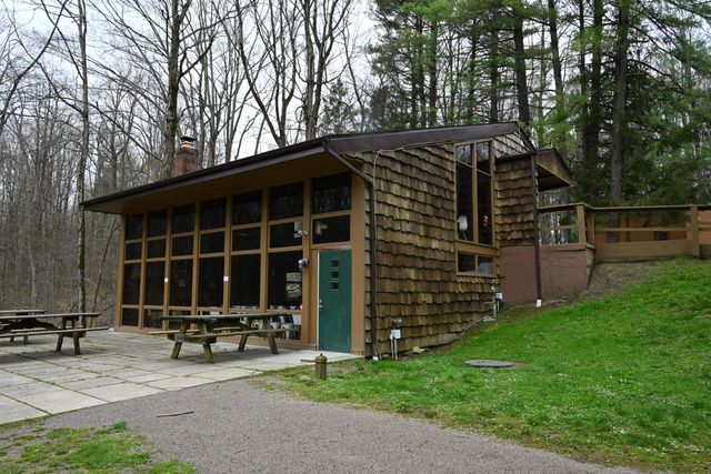 Featured photo from The Lewis & Ruth Affelder House