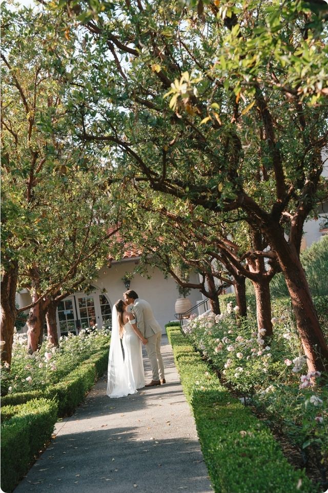 Featured photo from Romantic Wedding