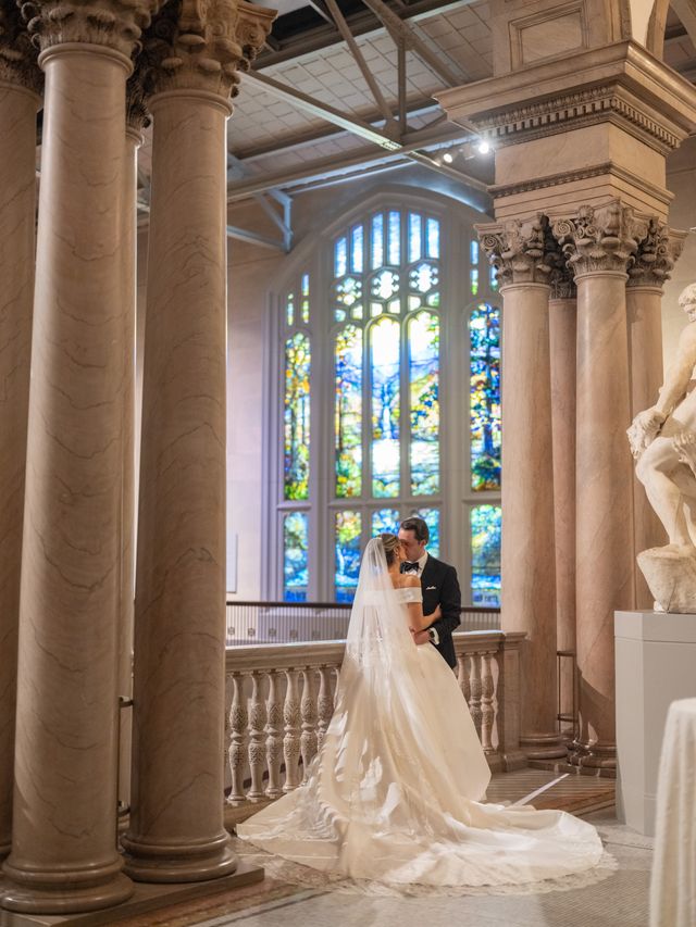 Featured photo from Autumn Elegance at the Art Institute: Liza & Luke