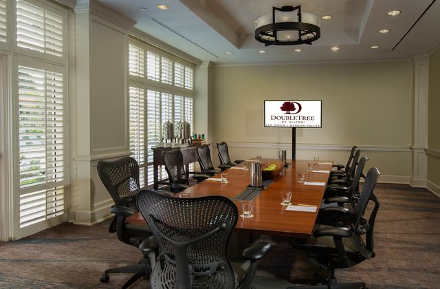 Featured photo from Hub