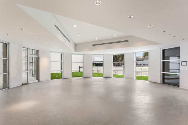 Featured photo from Rotunda