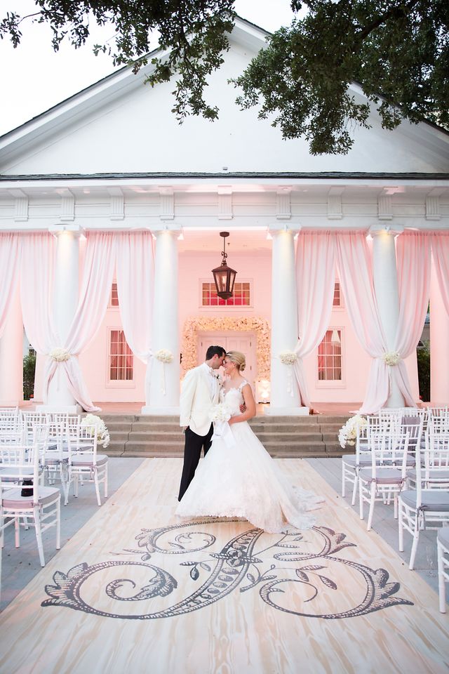 Featured photo from Pretty in Pink