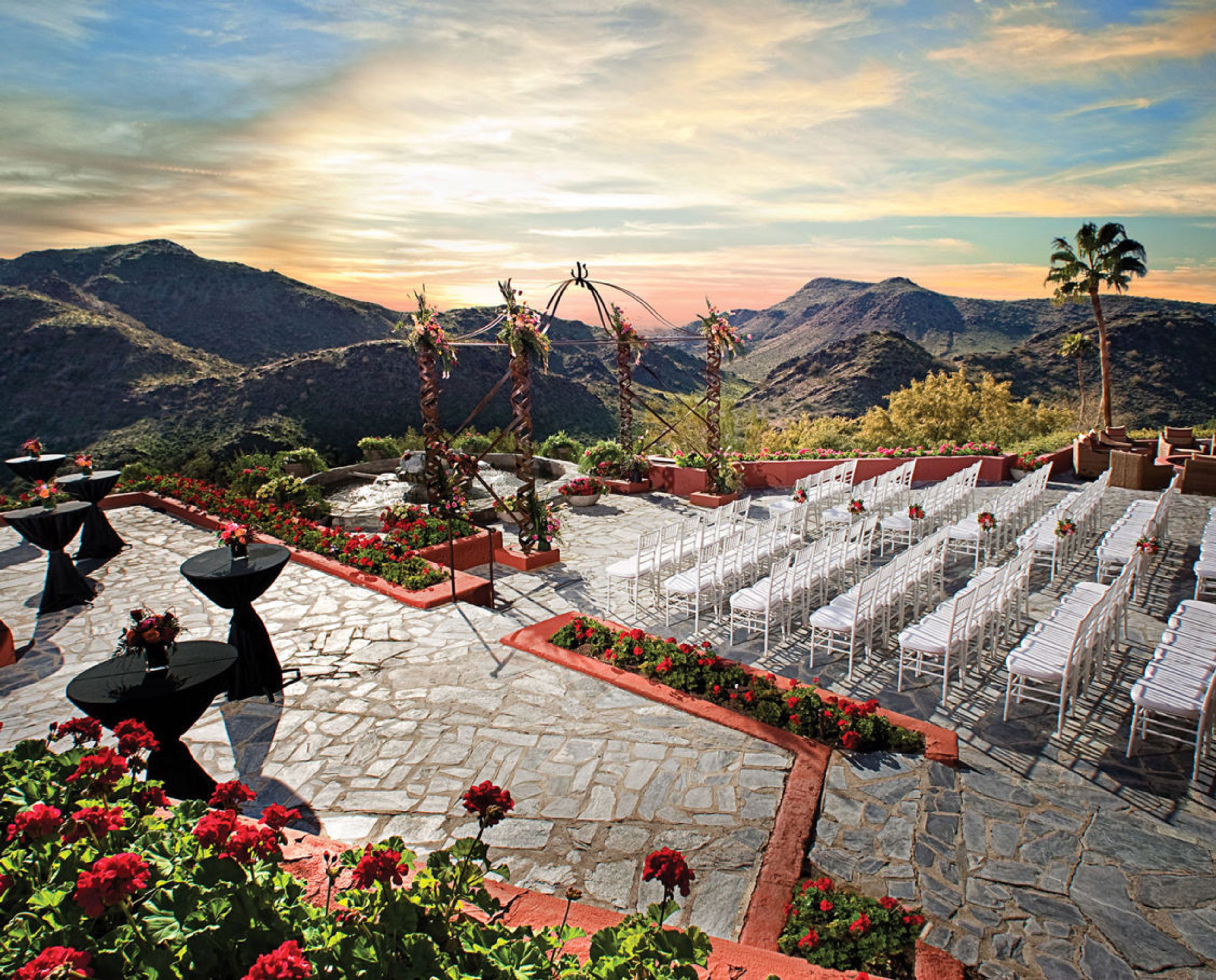 Different Pointe of View, an event space at Pointe Hilton Tapatio Cliffs Resort