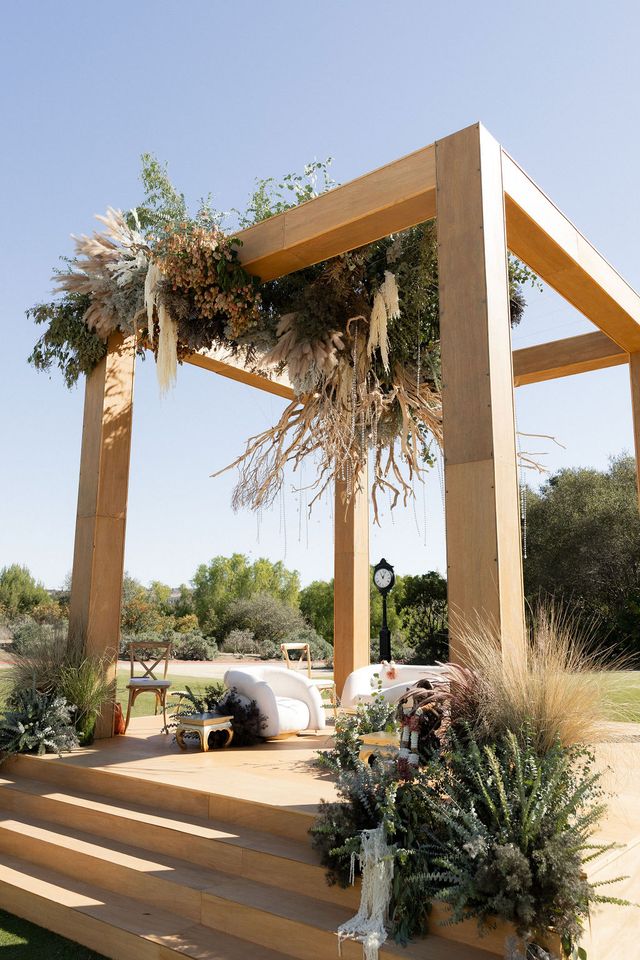 Featured photo from This Gorgeous South Asian Wedding at Shady Canyon Golf Club Was Meant To Be