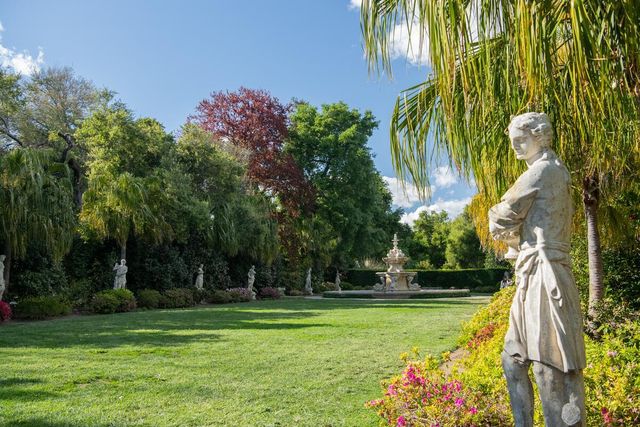 Featured photo from North Vista