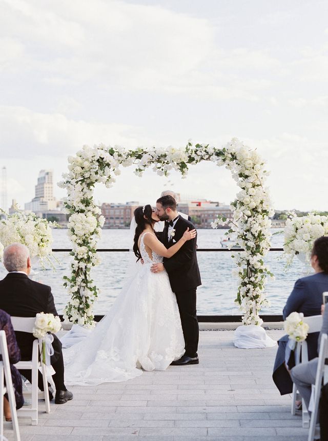 Featured photo from Traditional Elegant White Baltimore Wedding