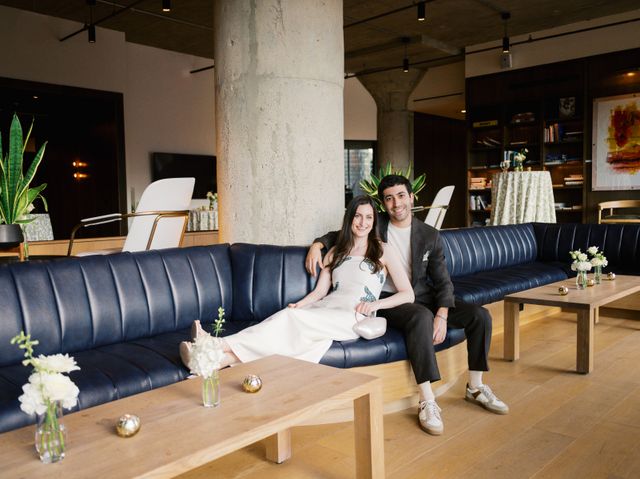 Featured photo from Discover this Elegant Welcome Party Set Amid Sleek Architecture and Philadelphia Views