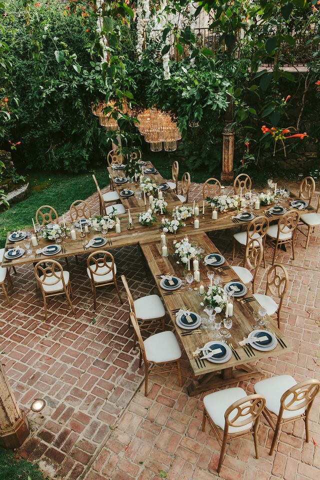 Featured photo from Initimate Emerald Wedding