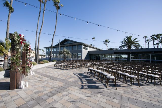 Featured photo from Cozy Winter Wedding