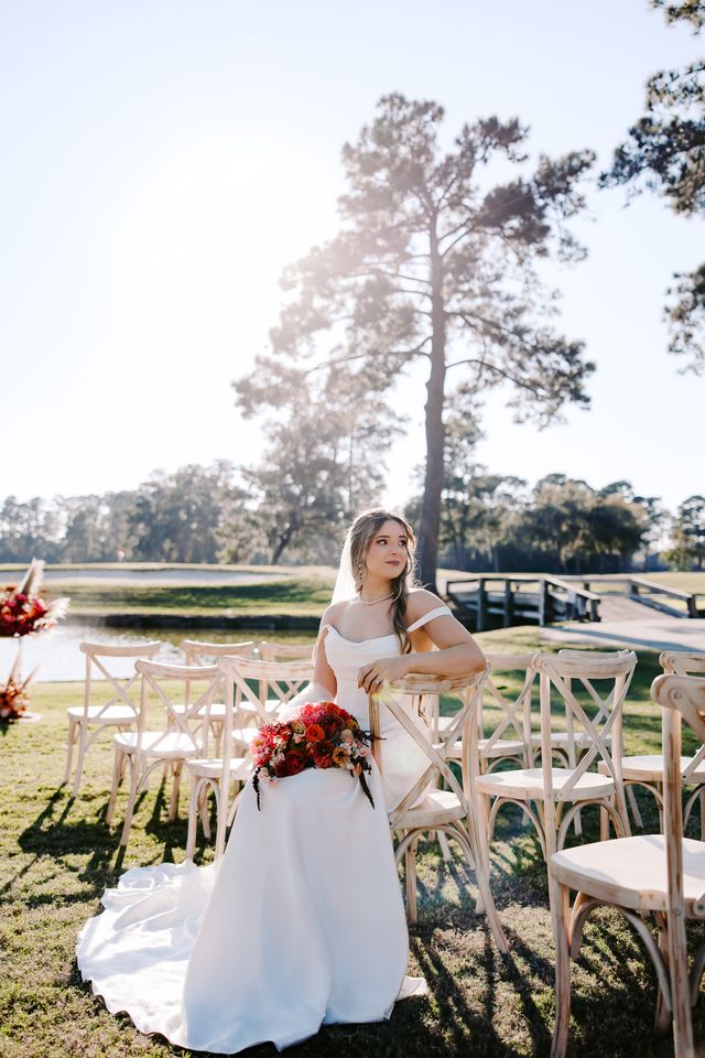 Featured photo from Fall Styled Shoot
