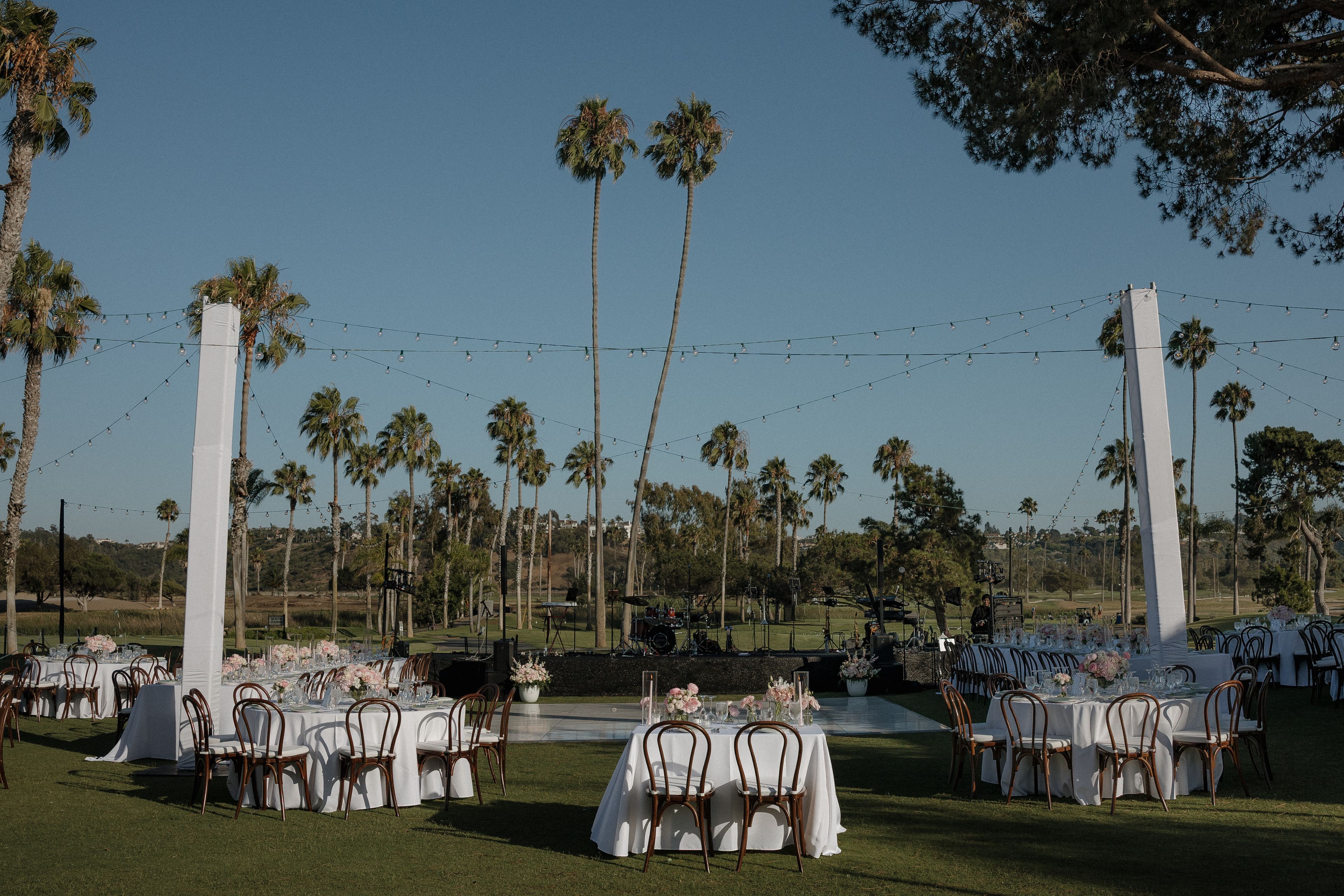 Del Mar Lawn, an event space at La Valle Coastal Club