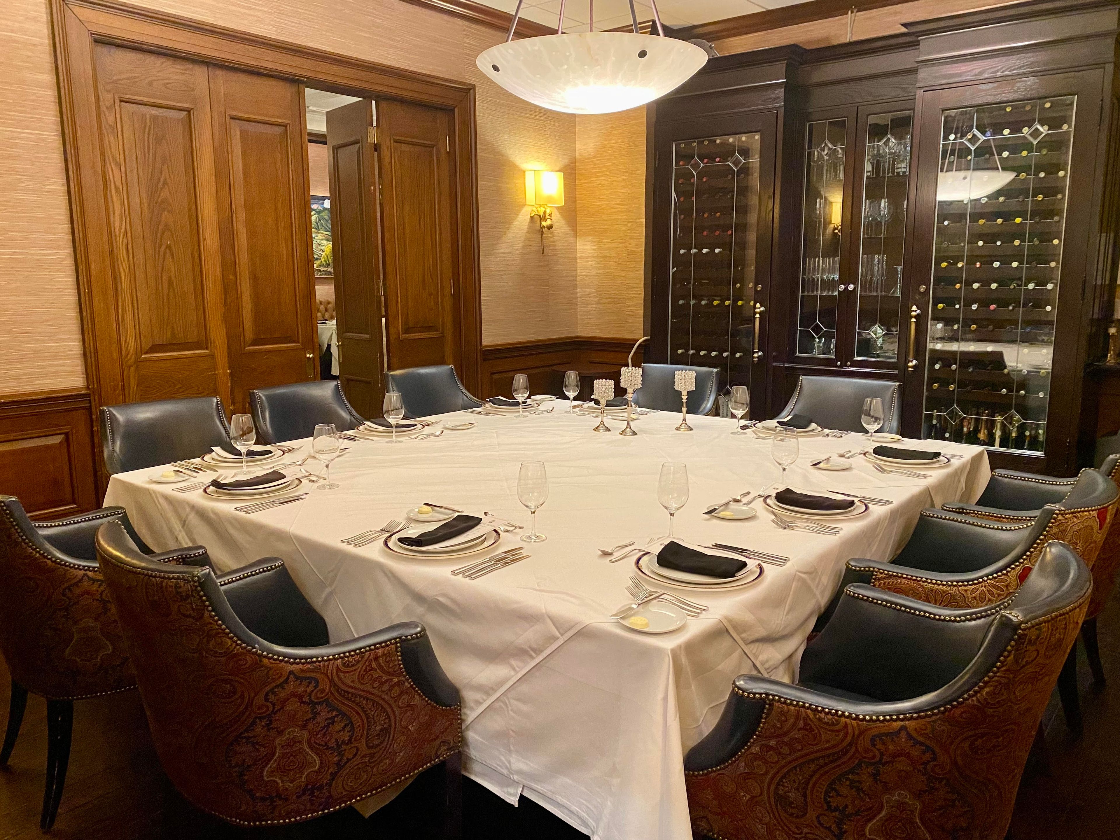 East Room, an event space at Union League Club of Chicago