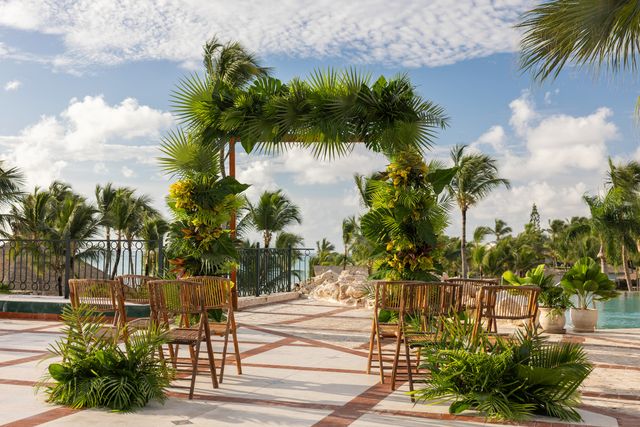 Featured photo from Solarium Terrace
