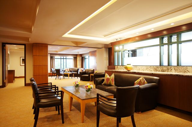 Featured photo from The Mezzanine Level