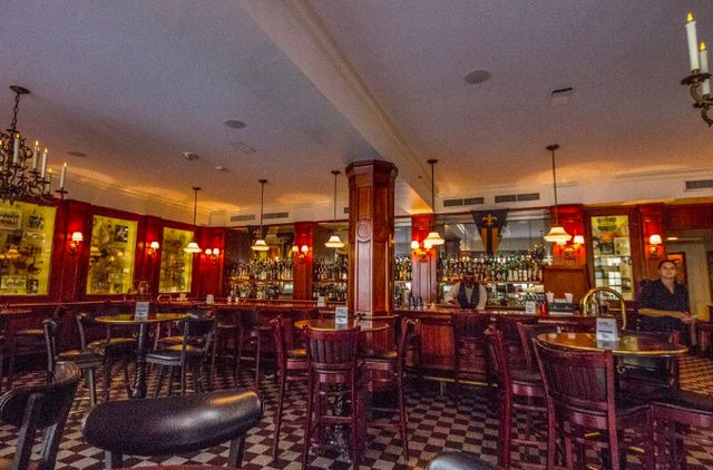 Featured photo from Hermes Bar