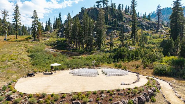 Featured photo from Alpine Landing